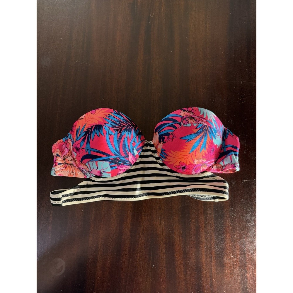Xhilaration Push Up Bikini Top Size M